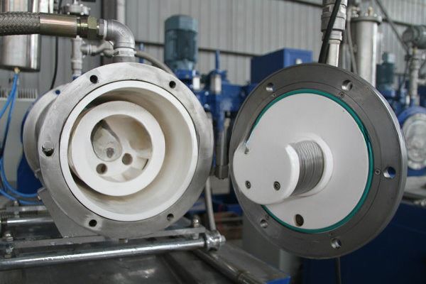 Particle Size Reduce Wet Grinding Zircon Beads Ceramic Horizontal Bead Mill ZM50 Series